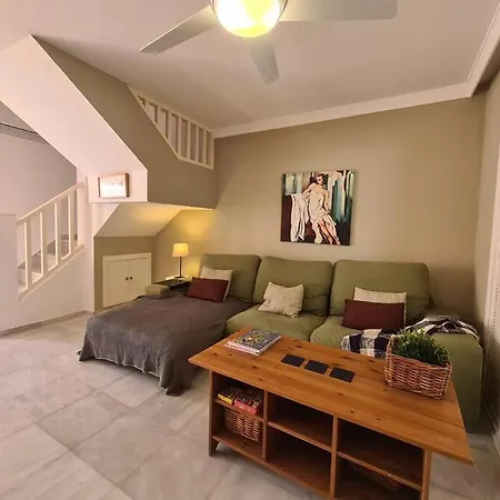 וילה Townhouse In - Walking Distance To Puerto Banus מארבלה