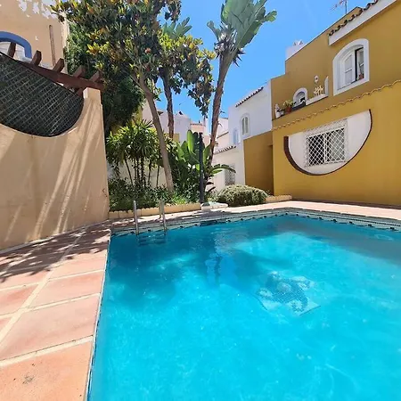 Townhouse In - Walking Distance To Puerto Banus Villa *