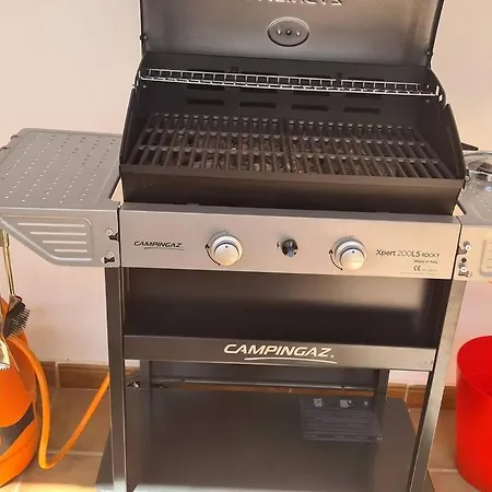 Townhouse In - Walking Distance To Puerto Banus וילה