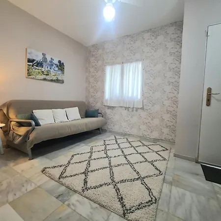 Townhouse In - Walking Distance To Puerto Banus וילה מארבלה