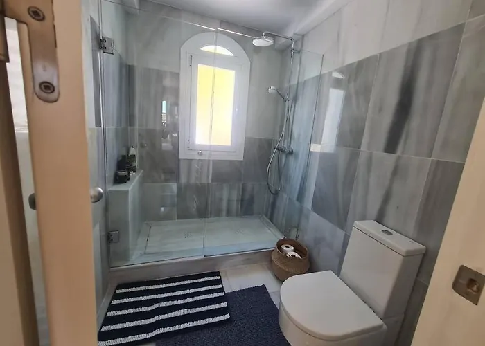 Willa Townhouse In - Walking Distance To Puerto Banus Marbella