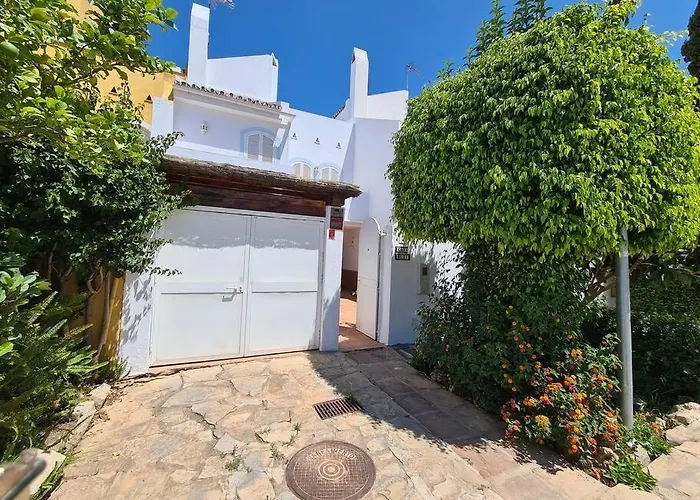 Willa Townhouse In - Walking Distance To Puerto Banus