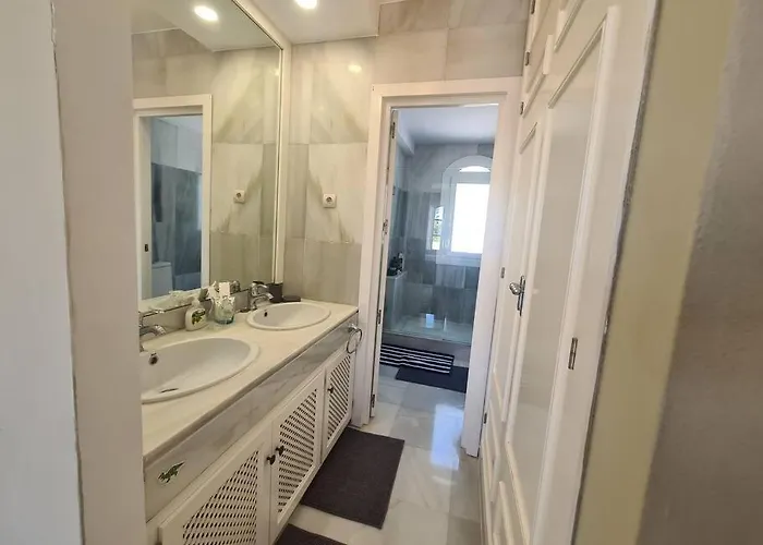 Willa Townhouse In - Walking Distance To Puerto Banus