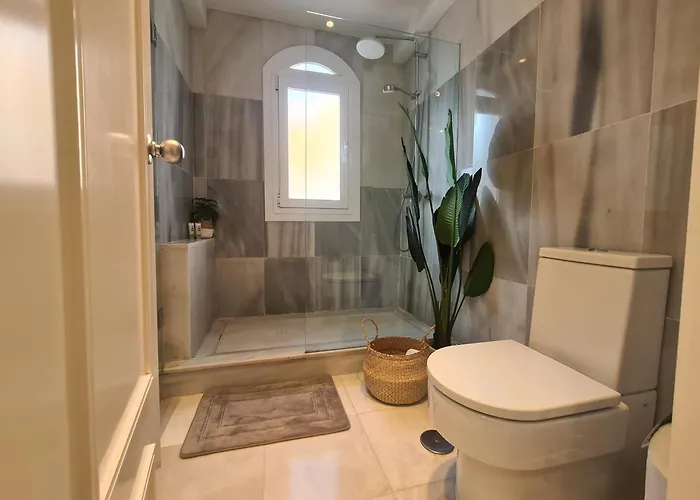 Townhouse In - Walking Distance To Puerto Banus Willa