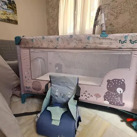 Townhouse In - Walking Distance To Puerto Banus *