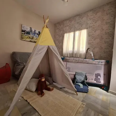 Townhouse In - Walking Distance To Puerto Banus Вилла