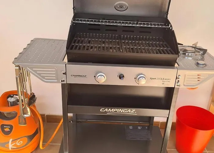 Townhouse In - Walking Distance To Puerto Banus ヴィラ