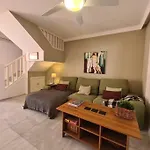 别墅 Townhouse In - Walking Distance To Puerto Banus 马尔韦利亚